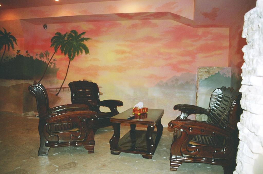 Motel Acapulco Ereván Exterior foto